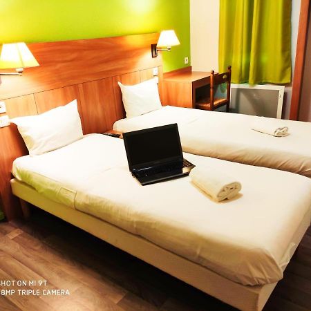 Glisy Hotel Dış mekan fotoğraf