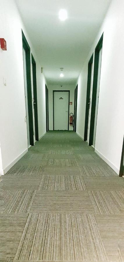 Glisy Hotel Dış mekan fotoğraf
